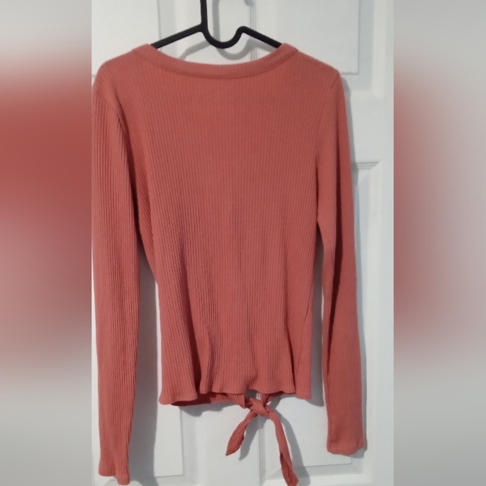 Hollister Coral Long Sleeve Tie Front Blouse - Picture 4 of 5